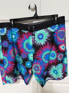 O’Neill men’s cruzers board short side xl